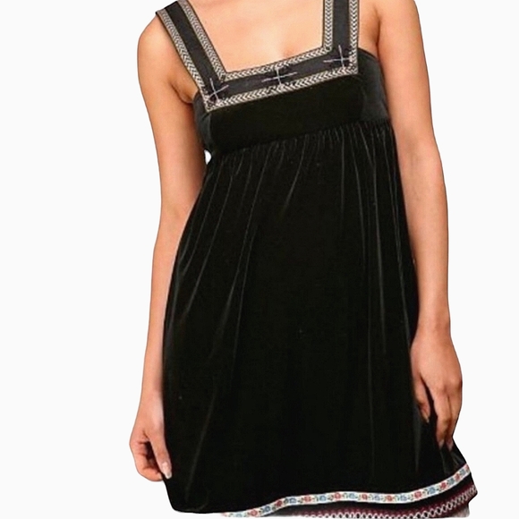 Free People Dresses & Skirts - Free People Scandinavian Snowflake Black Velvet Babydoll Dress Size Large